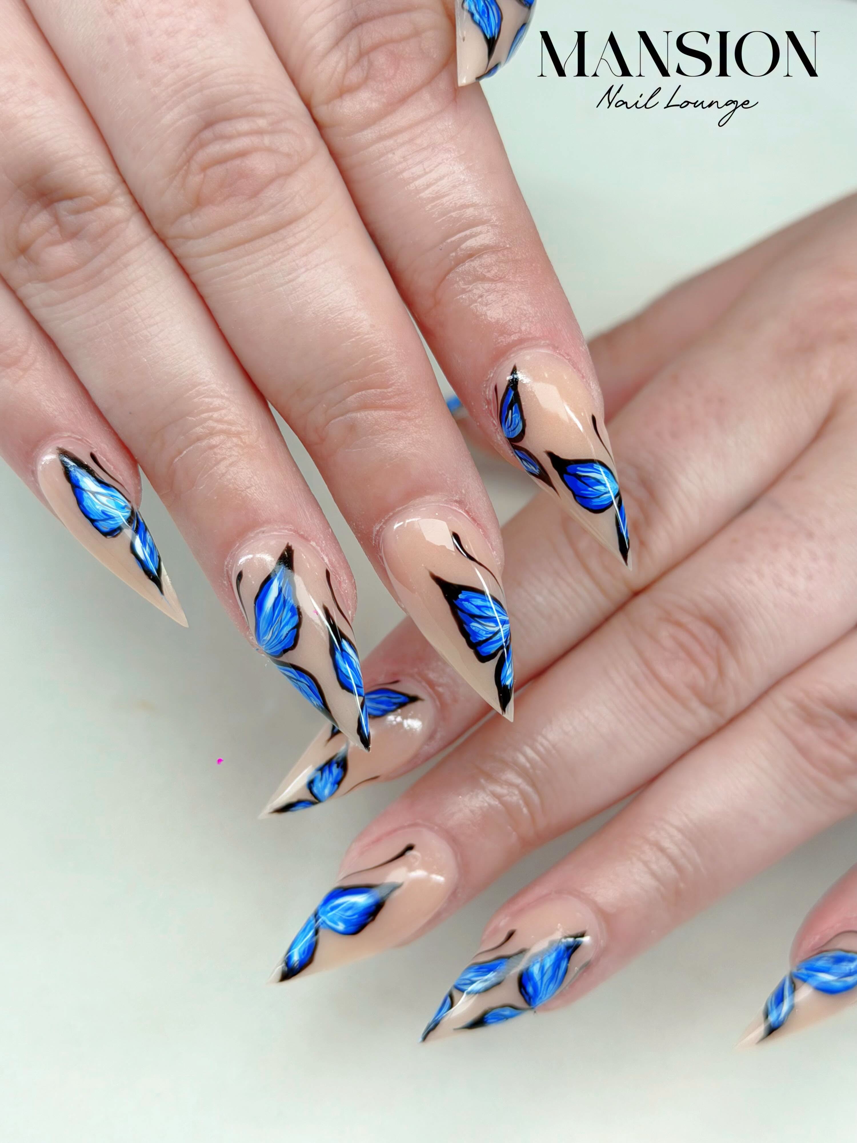 Top nails